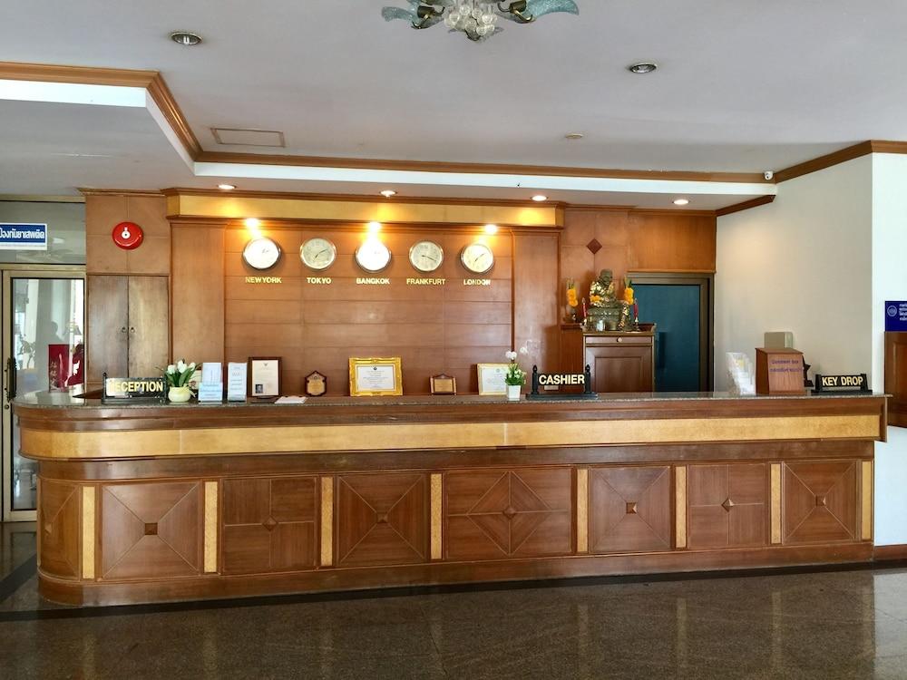 Hotel Golden Hill 3*