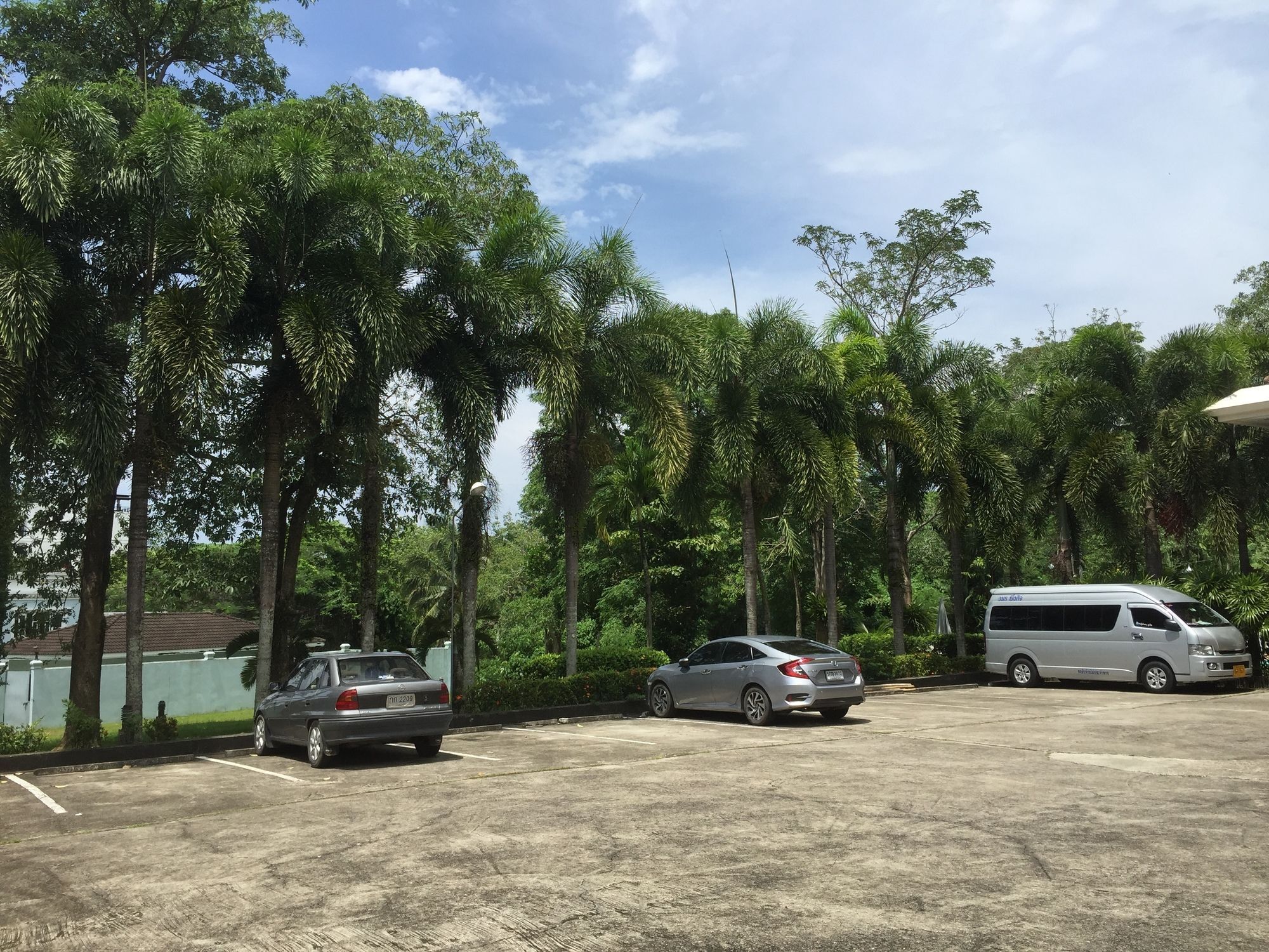 Hotel Golden Hill Krabi town